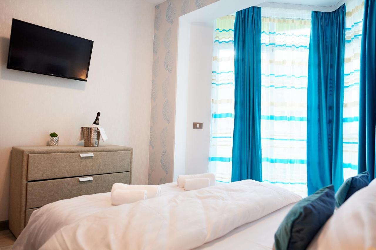 Aquamarin 2Bd Apt Spa N Pools Beach Resort Năvodari Exteriör bild