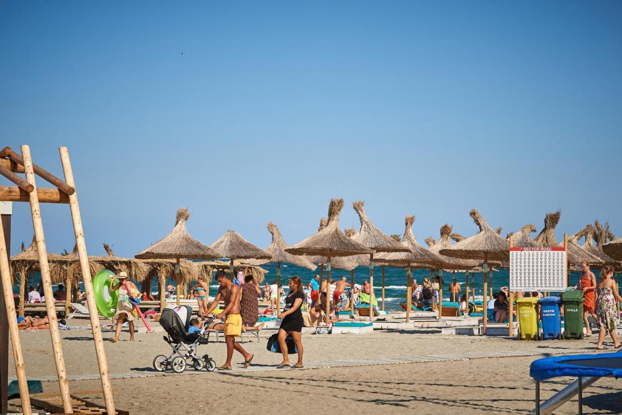 Aquamarin 2Bd Apt Spa N Pools Beach Resort Năvodari Exteriör bild