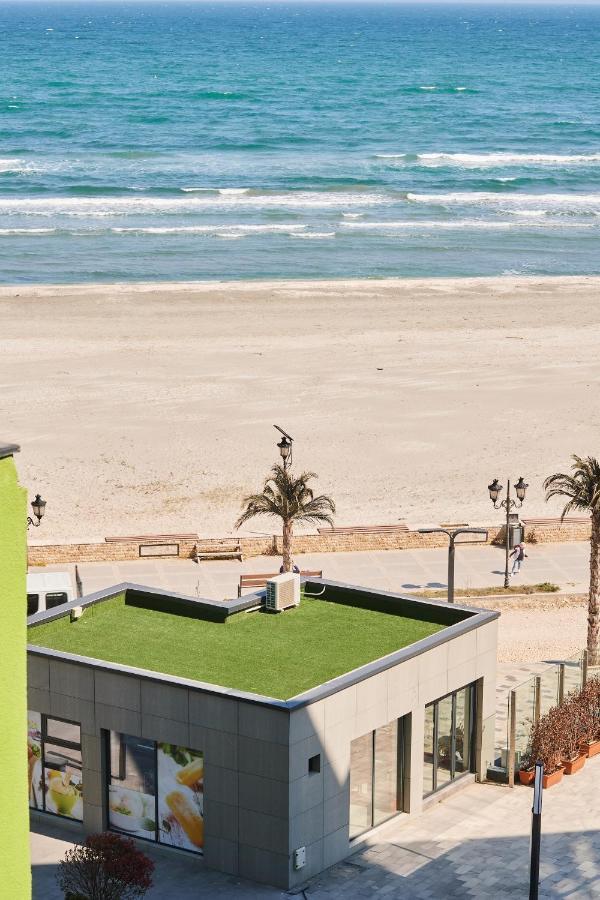 Aquamarin 2Bd Apt Spa N Pools Beach Resort Năvodari Exteriör bild