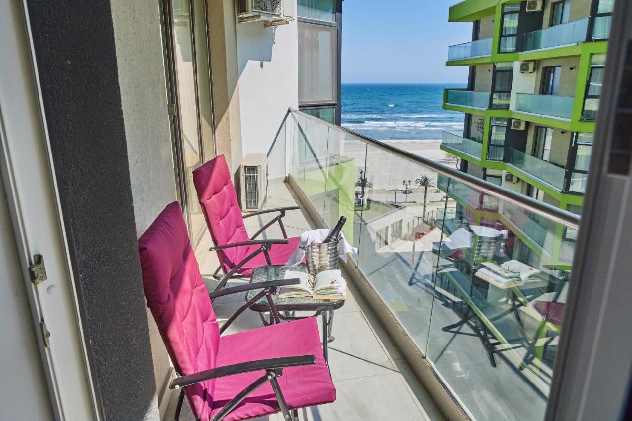 Aquamarin 2Bd Apt Spa N Pools Beach Resort Năvodari Exteriör bild